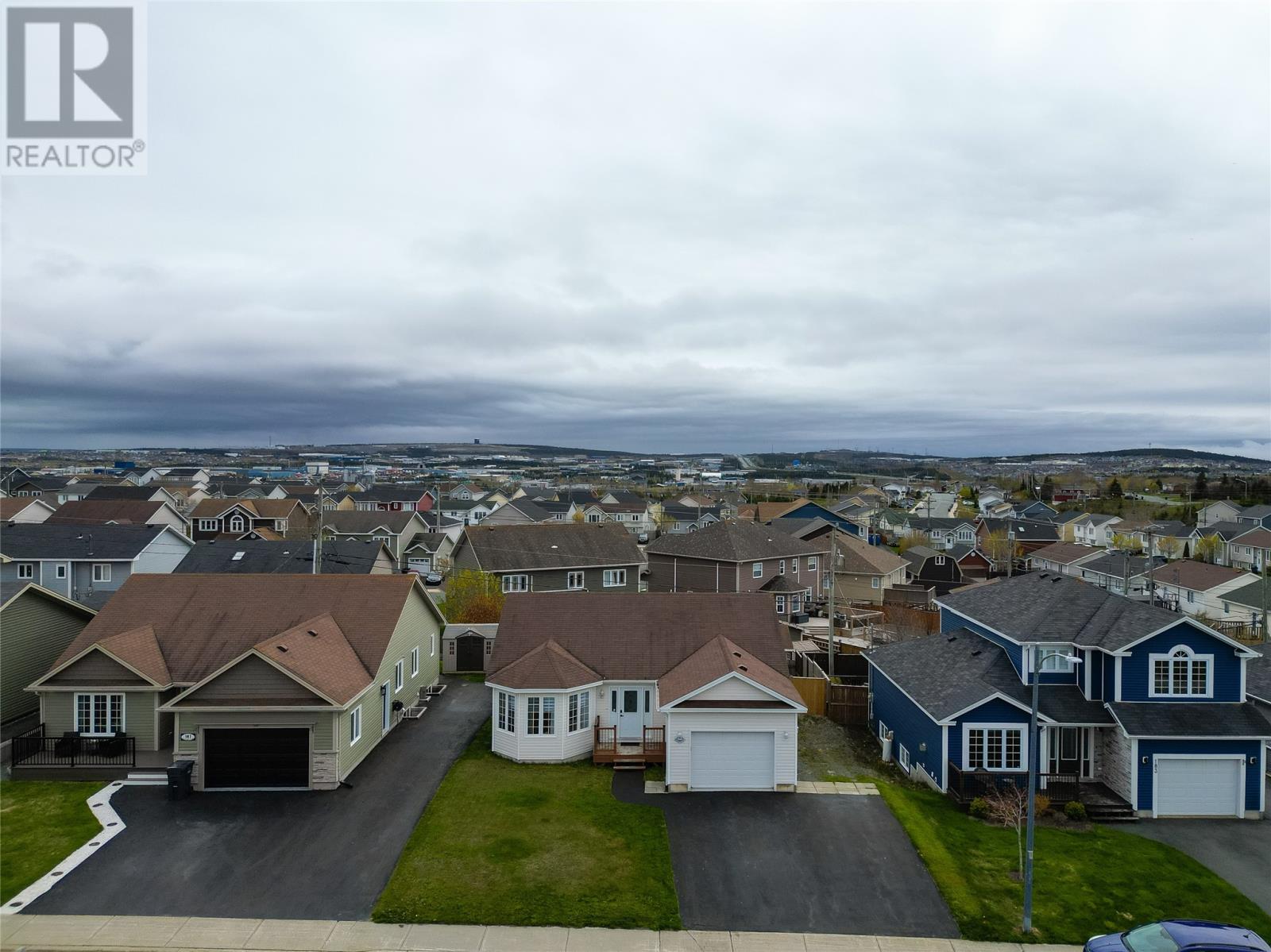 185 Elizabeth Drive - 36