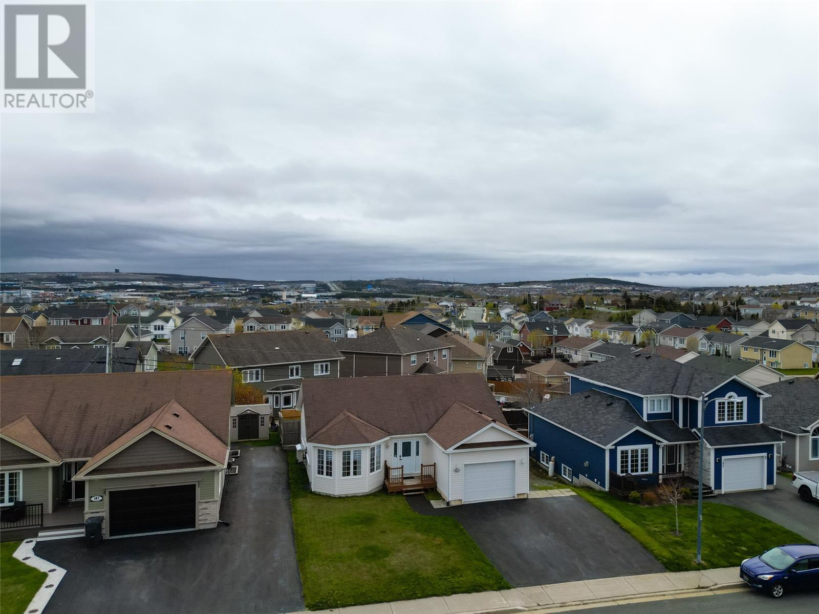 185 Elizabeth Drive - 38