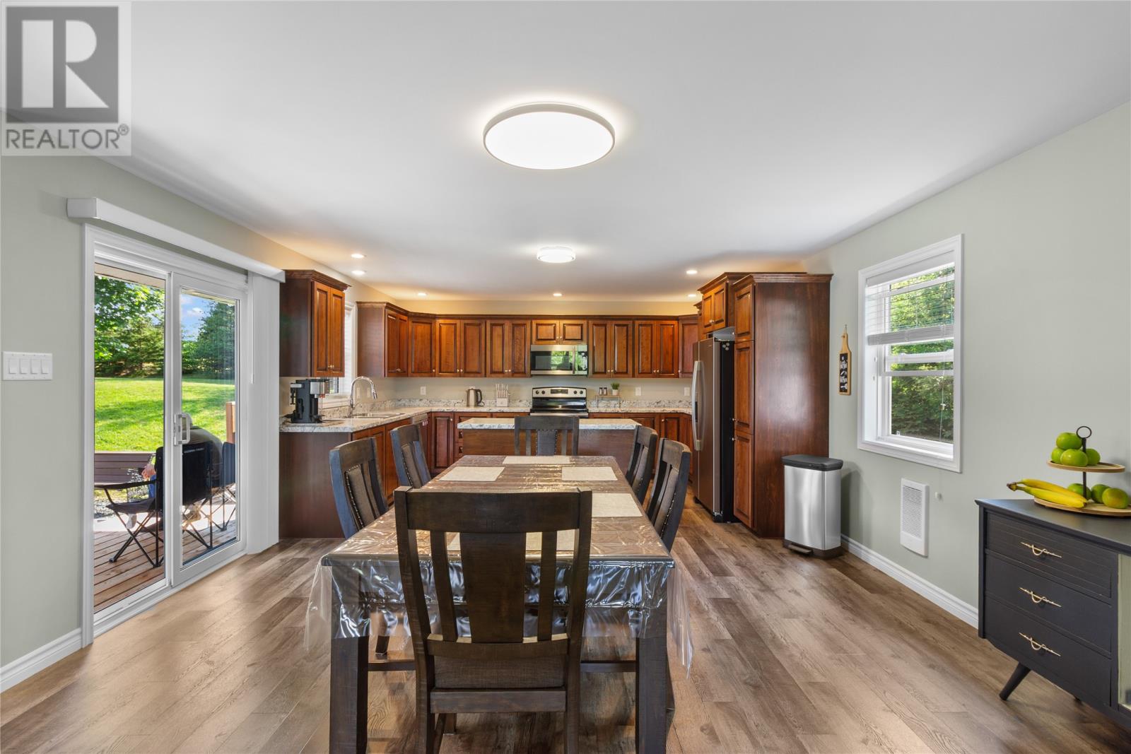 25 Chamberlains Road - 14