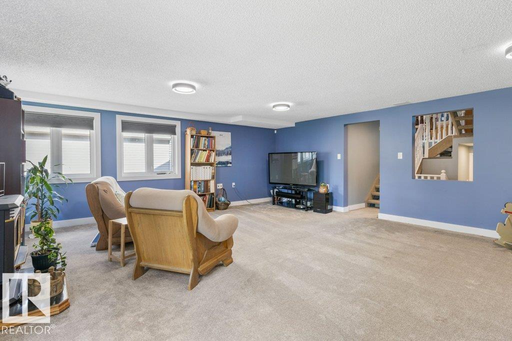 7 WHITEOAKS ES - Image 42