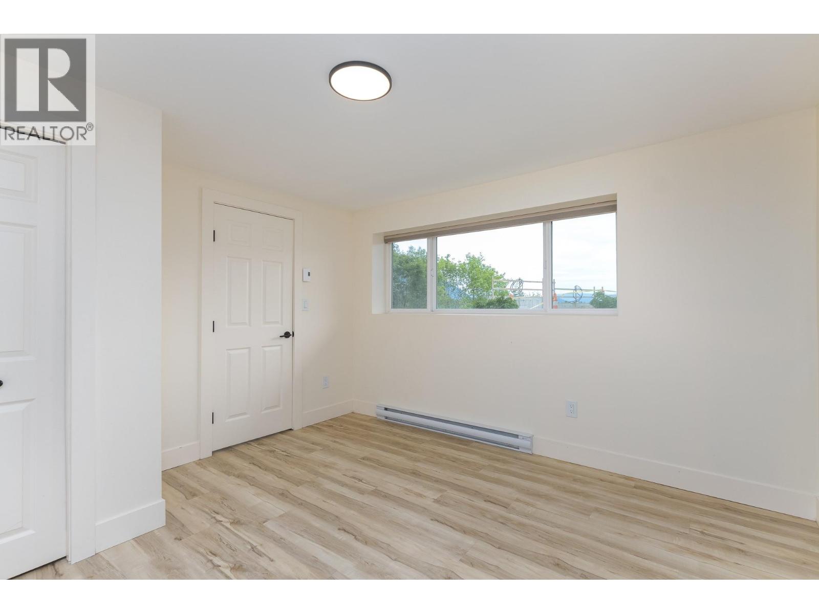 1231 1 Street SE - 28