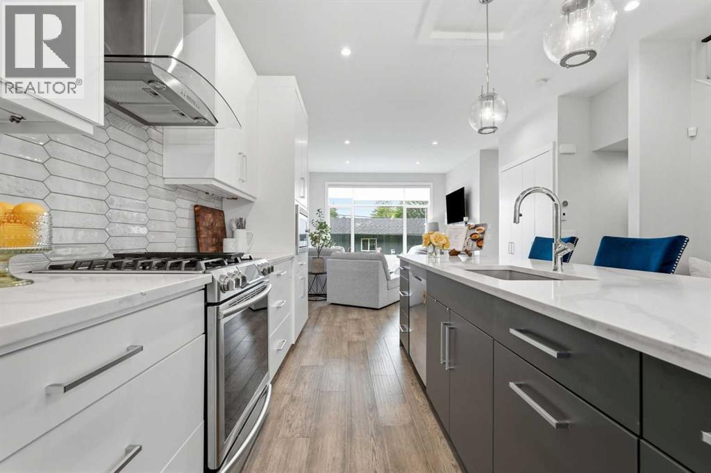 3138 44 Street SW - Image 10