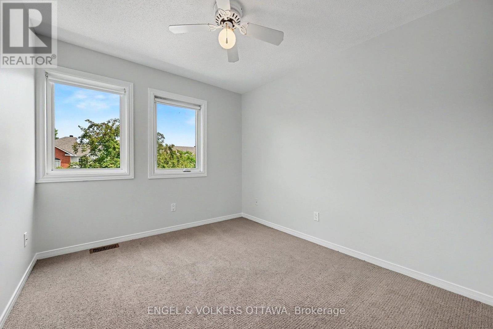101 MARGRAVE AVENUE - 16