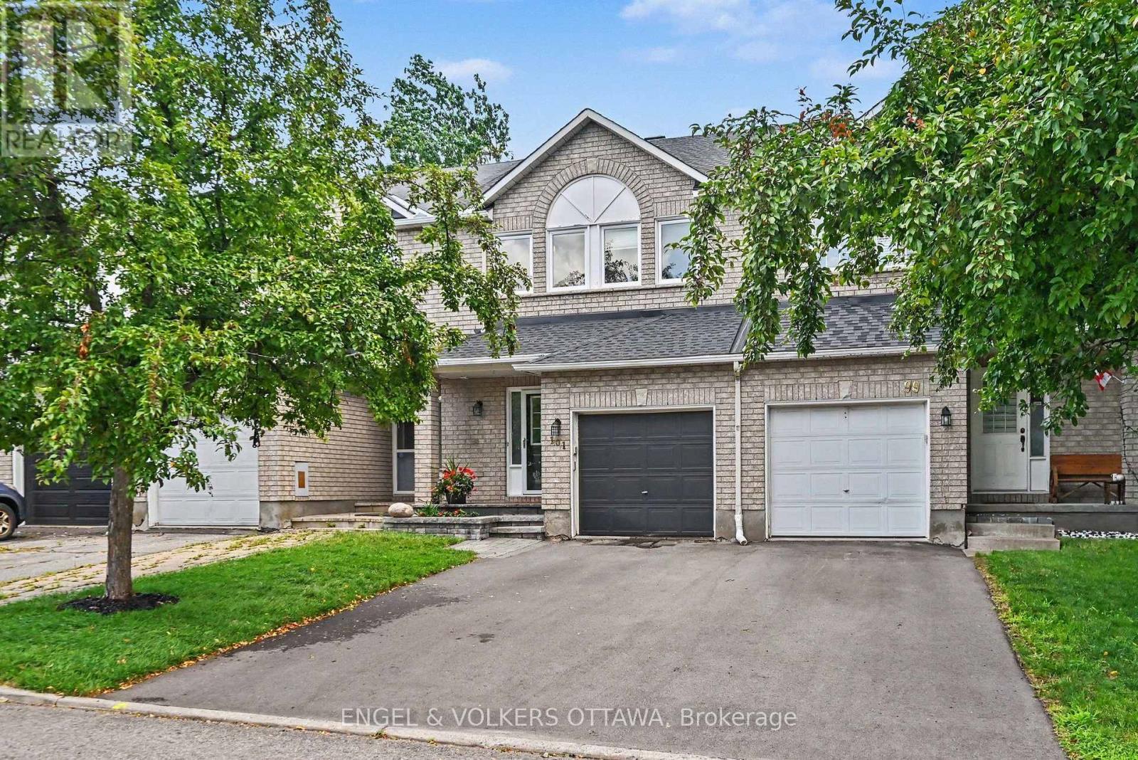 101 MARGRAVE AVENUE - 3