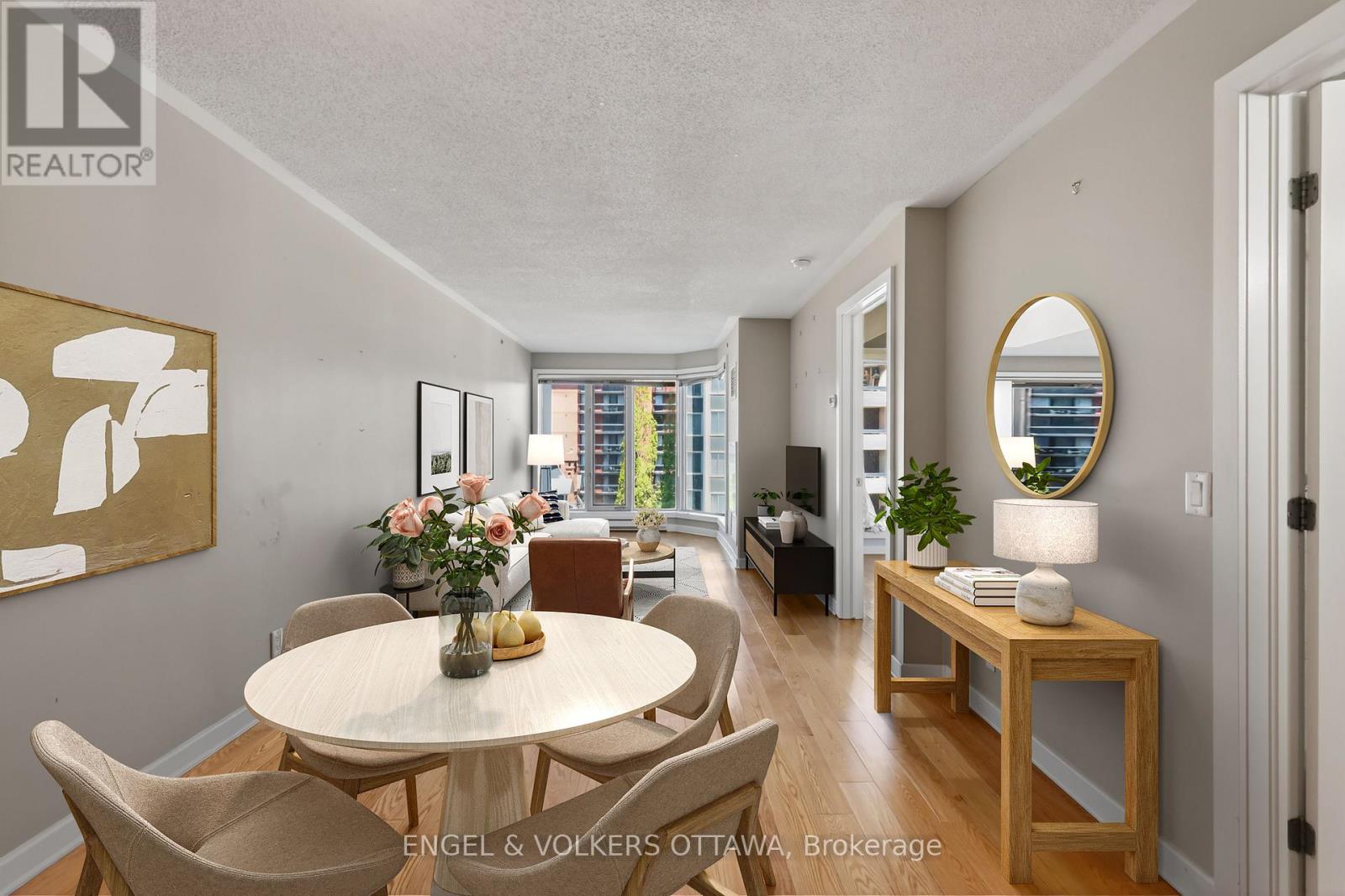 #604 138 SOMERSET STREET W - 14