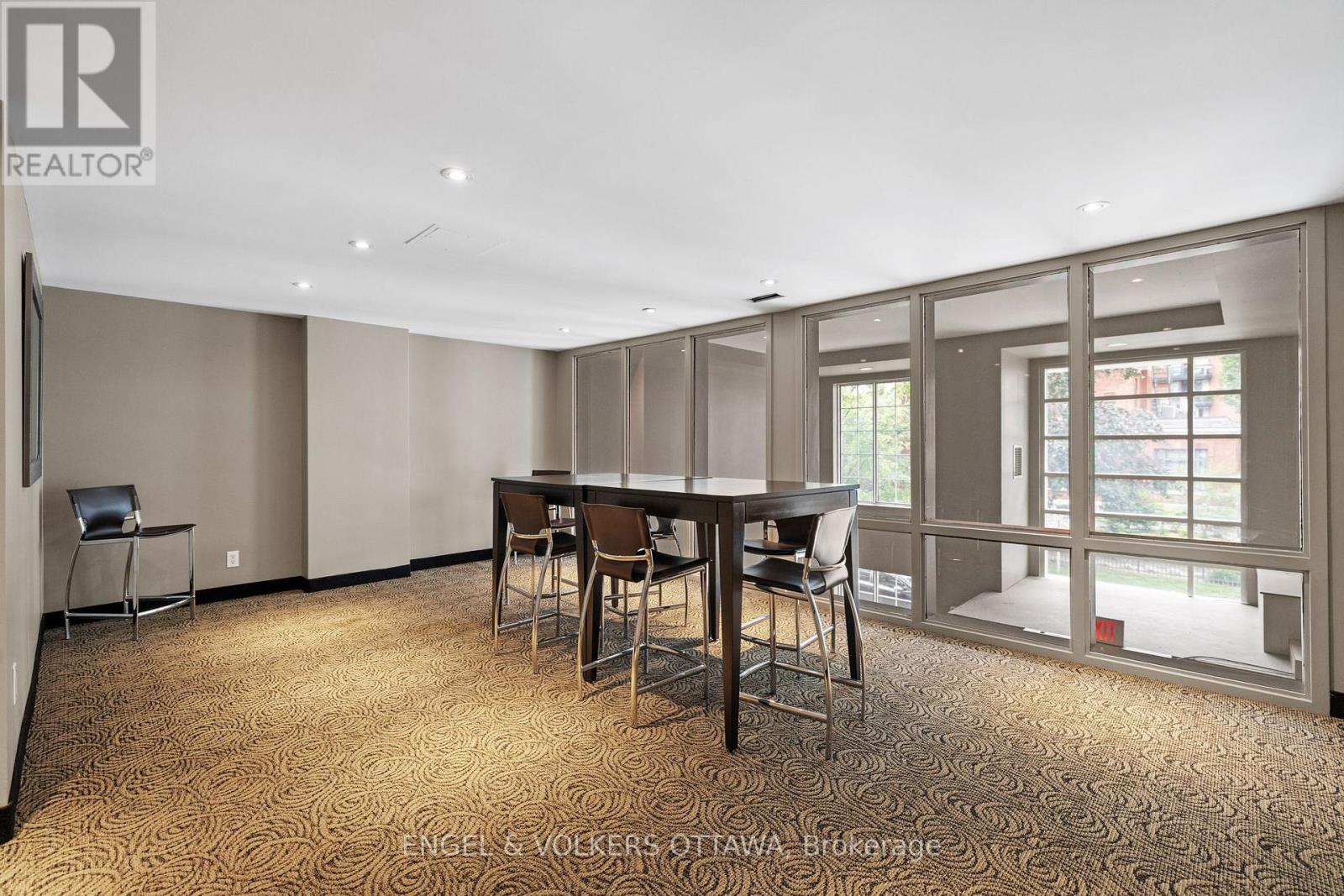 #604 138 SOMERSET STREET W - 35