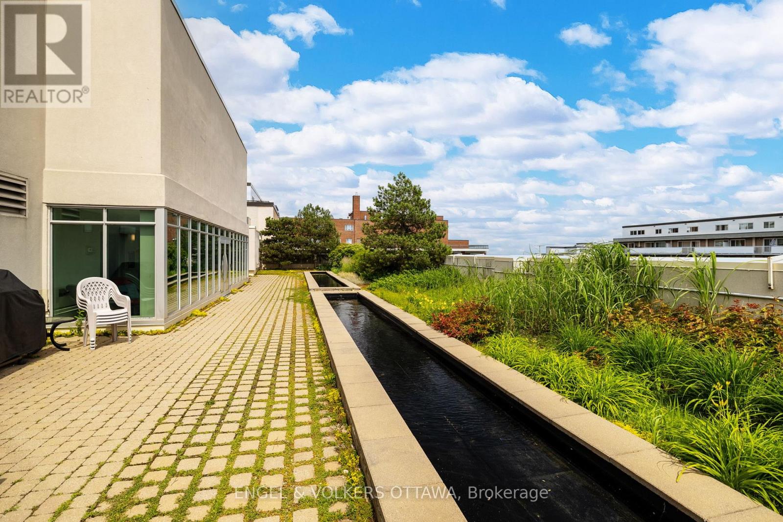 #604 138 SOMERSET STREET W - 37