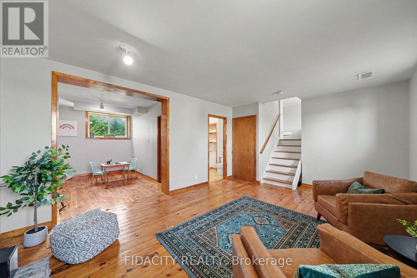 18 ROSS STREET - 20