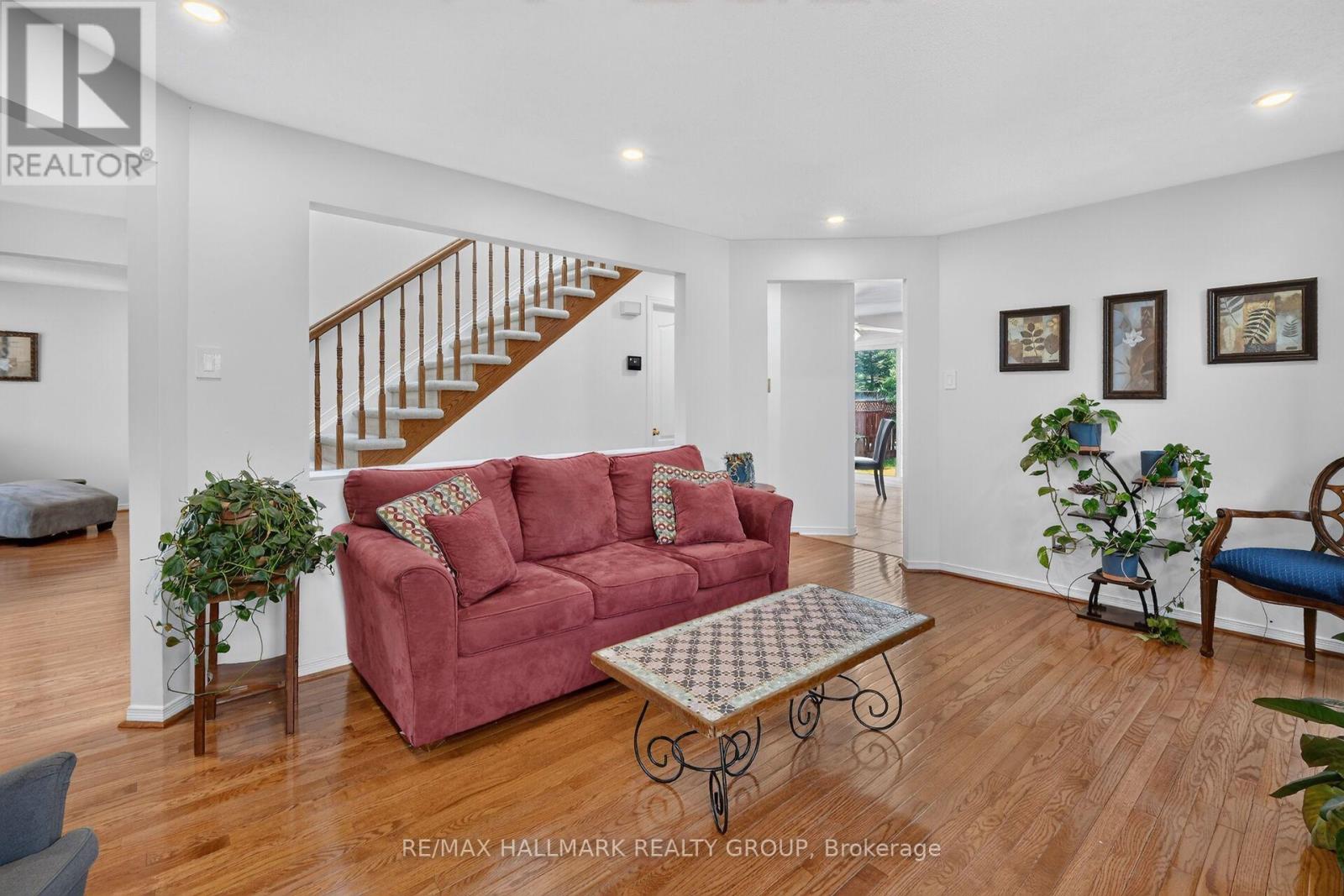 6117 SILVERBIRCH STREET - 12