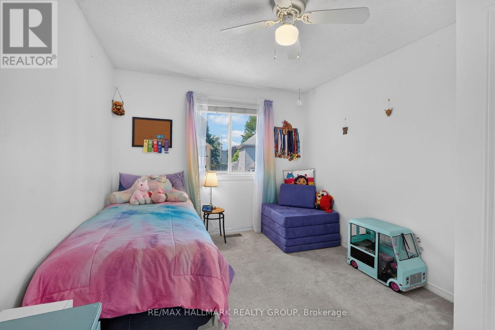 6117 SILVERBIRCH STREET - 30