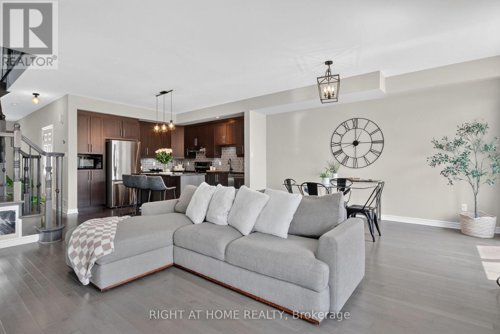 84 FRANCIS STREET - 5