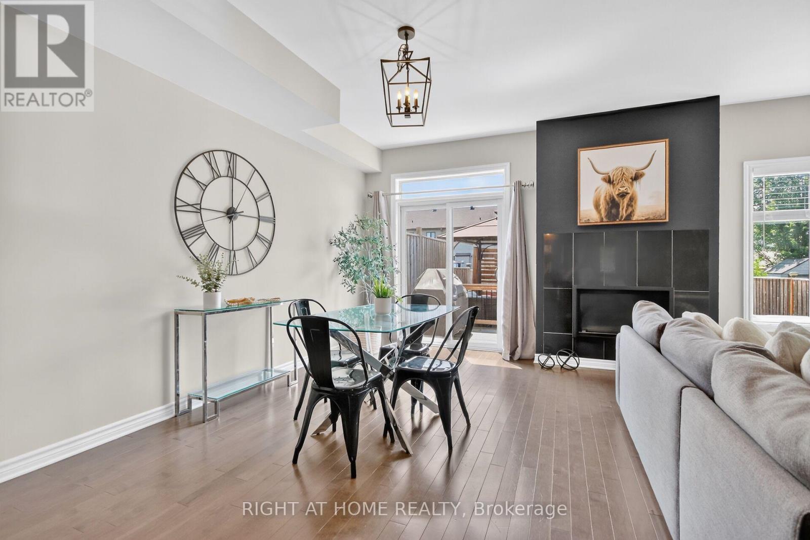 84 FRANCIS STREET - 7