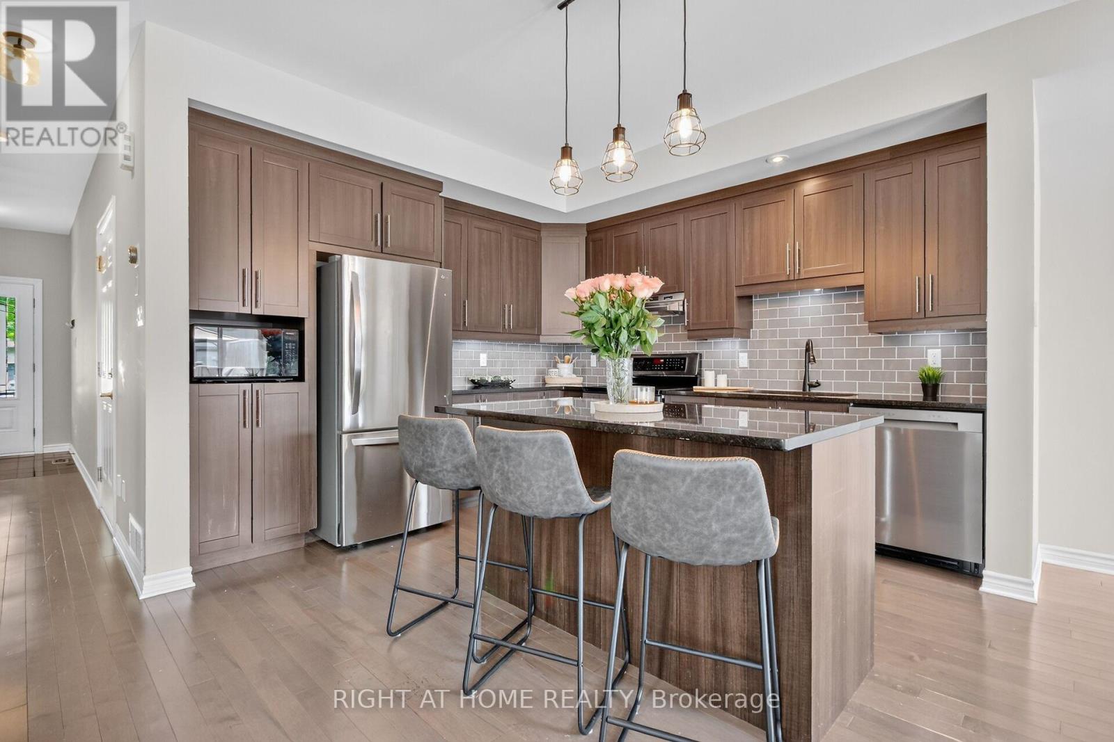 84 FRANCIS STREET - 9