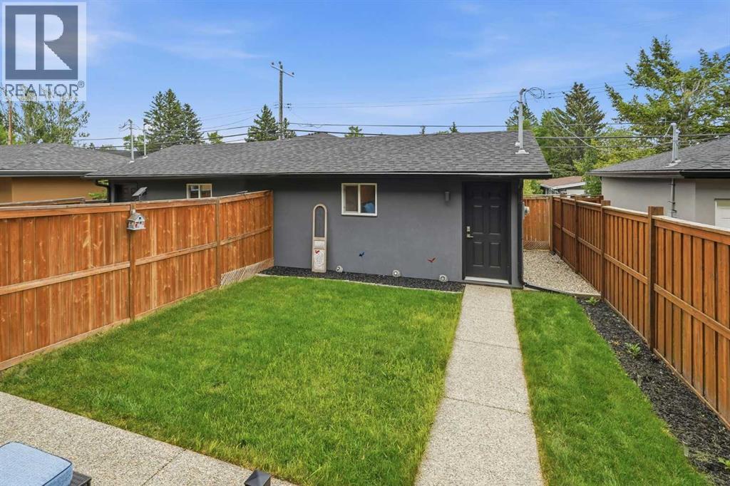 3138 44 Street SW - Image 43