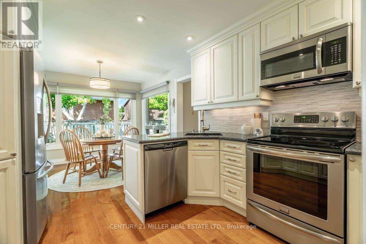 176 WILLOW LANE - Image 9