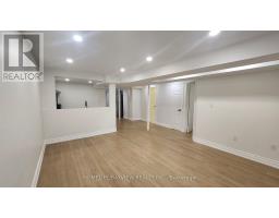 Bsmnt - 51 Waldron Crescent, Richmond Hill, ON L3Z0B3 Photo 9