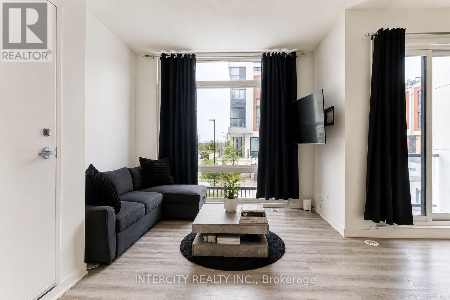 #1504 11 DAVID EYER ROAD - 4