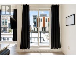 1504 - 11 David Eyer Road, Richmond Hill, ON L4S0N3 Photo 10