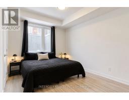 1504 - 11 David Eyer Road, Richmond Hill, ON L4S0N3 Photo 14