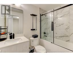 1504 - 11 David Eyer Road, Richmond Hill, ON L4S0N3 Photo 18