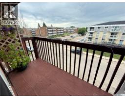 403 522 X Avenue S, Saskatoon, SK S7M4X9 Photo 12
