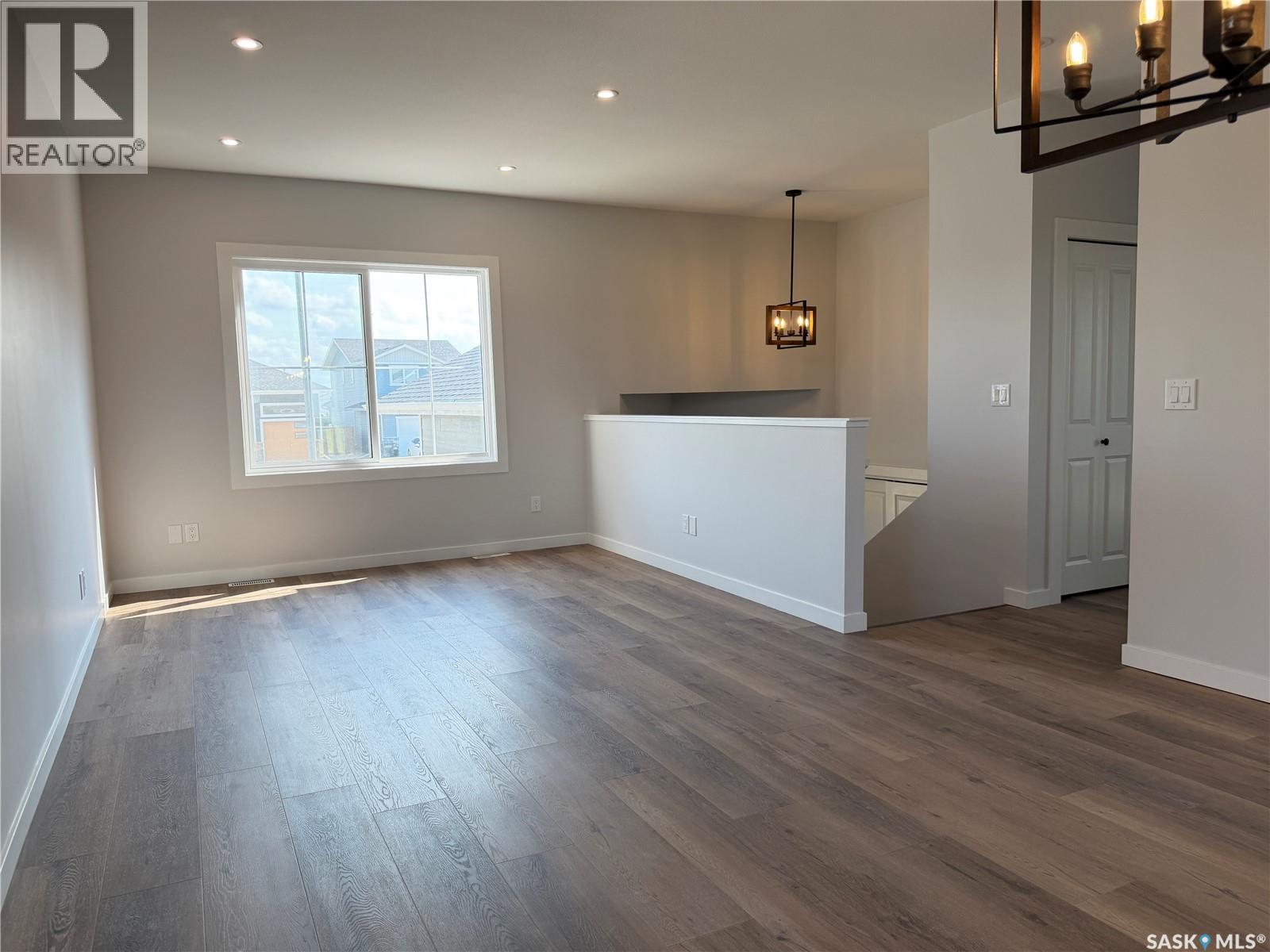 11 Aspen PLACE - 12