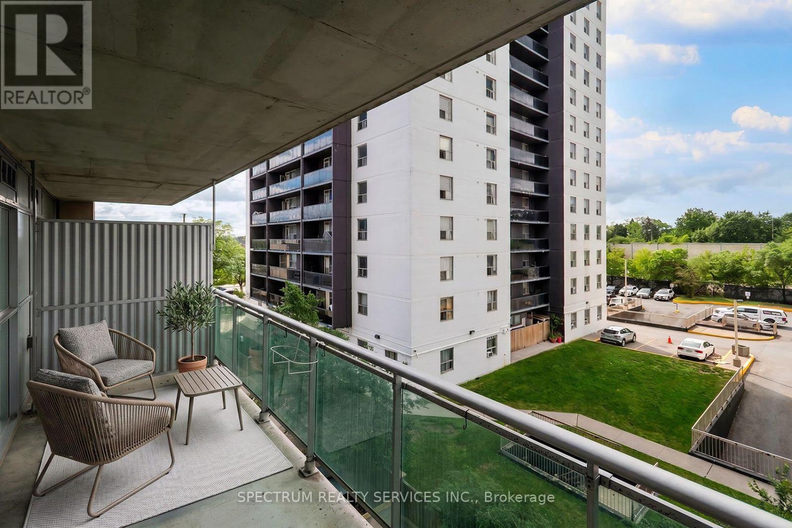 #406 2464 WESTON ROAD - 12
