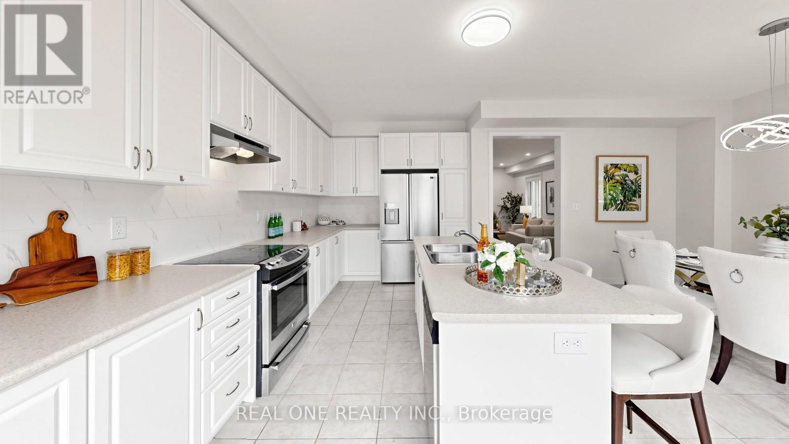 488 GEORGE RYAN AVENUE - 16