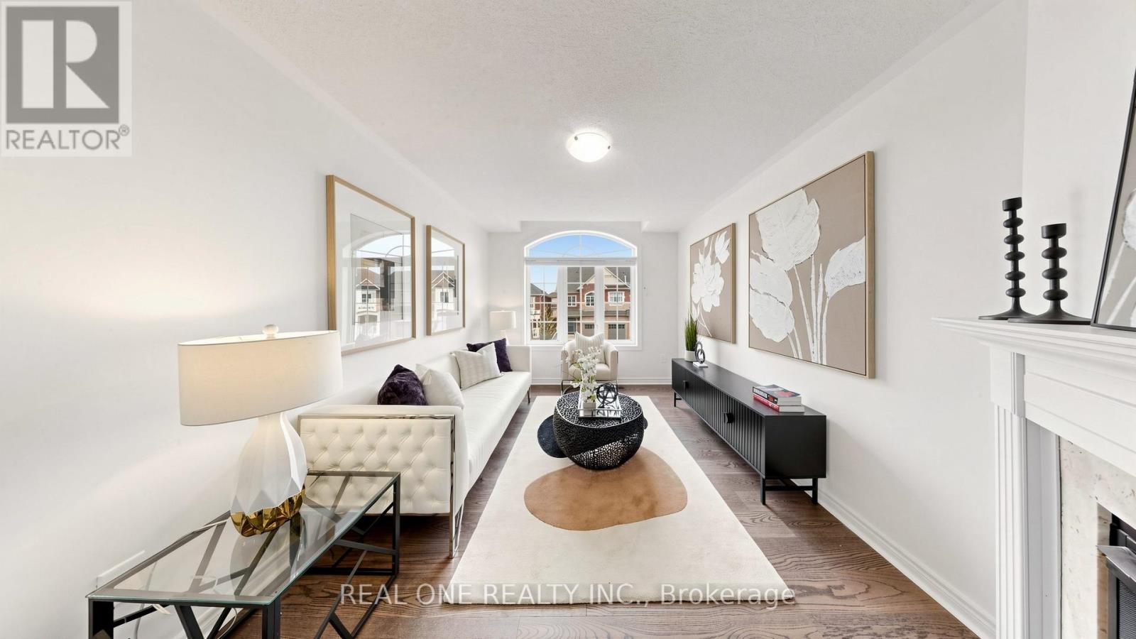 488 GEORGE RYAN AVENUE - 20