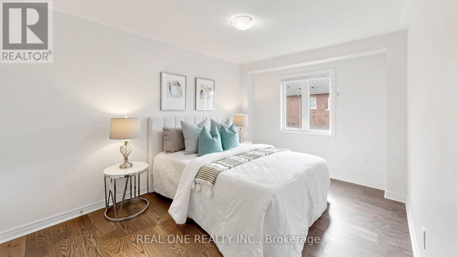 488 GEORGE RYAN AVENUE - 31