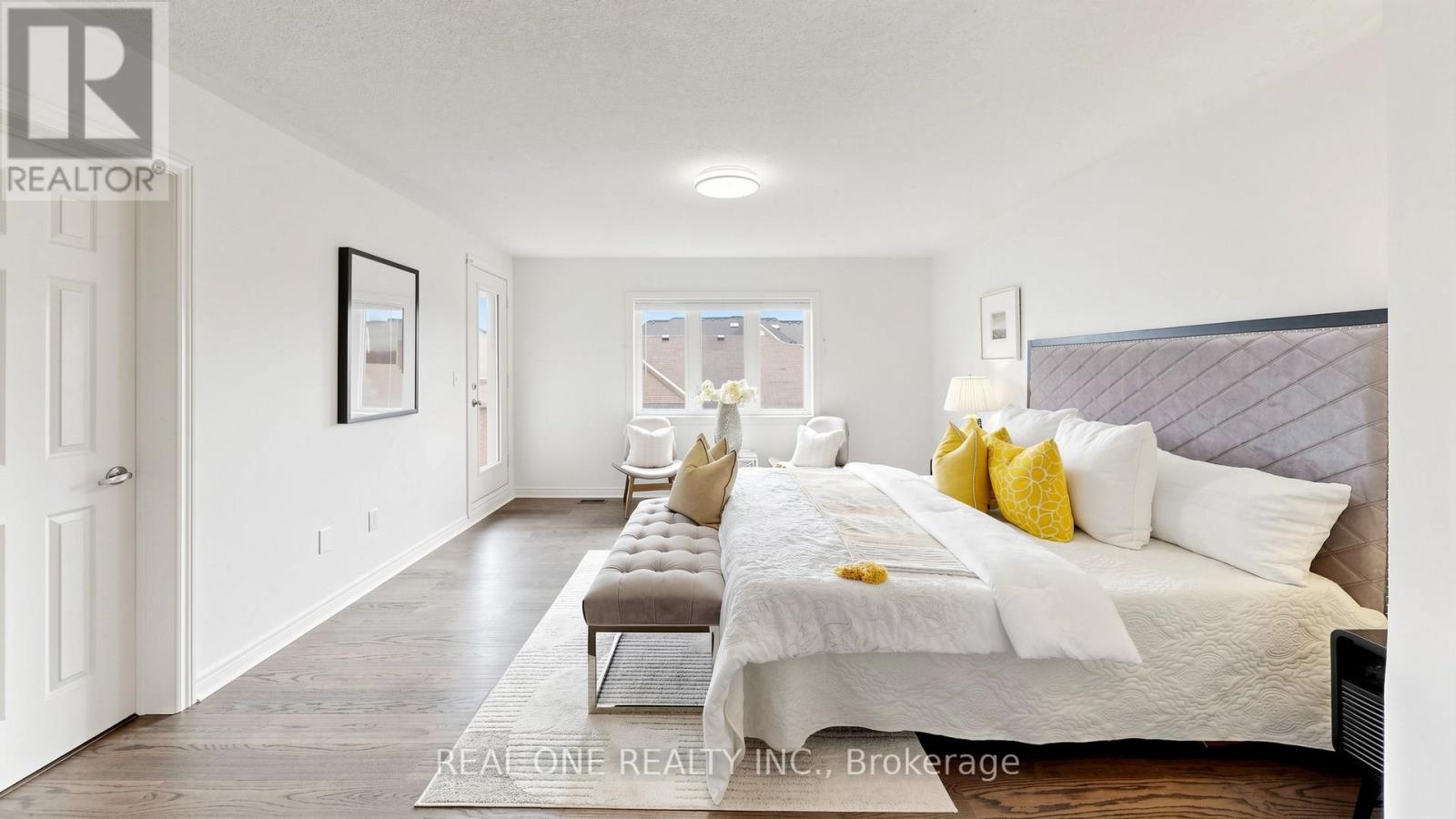 488 GEORGE RYAN AVENUE - 38