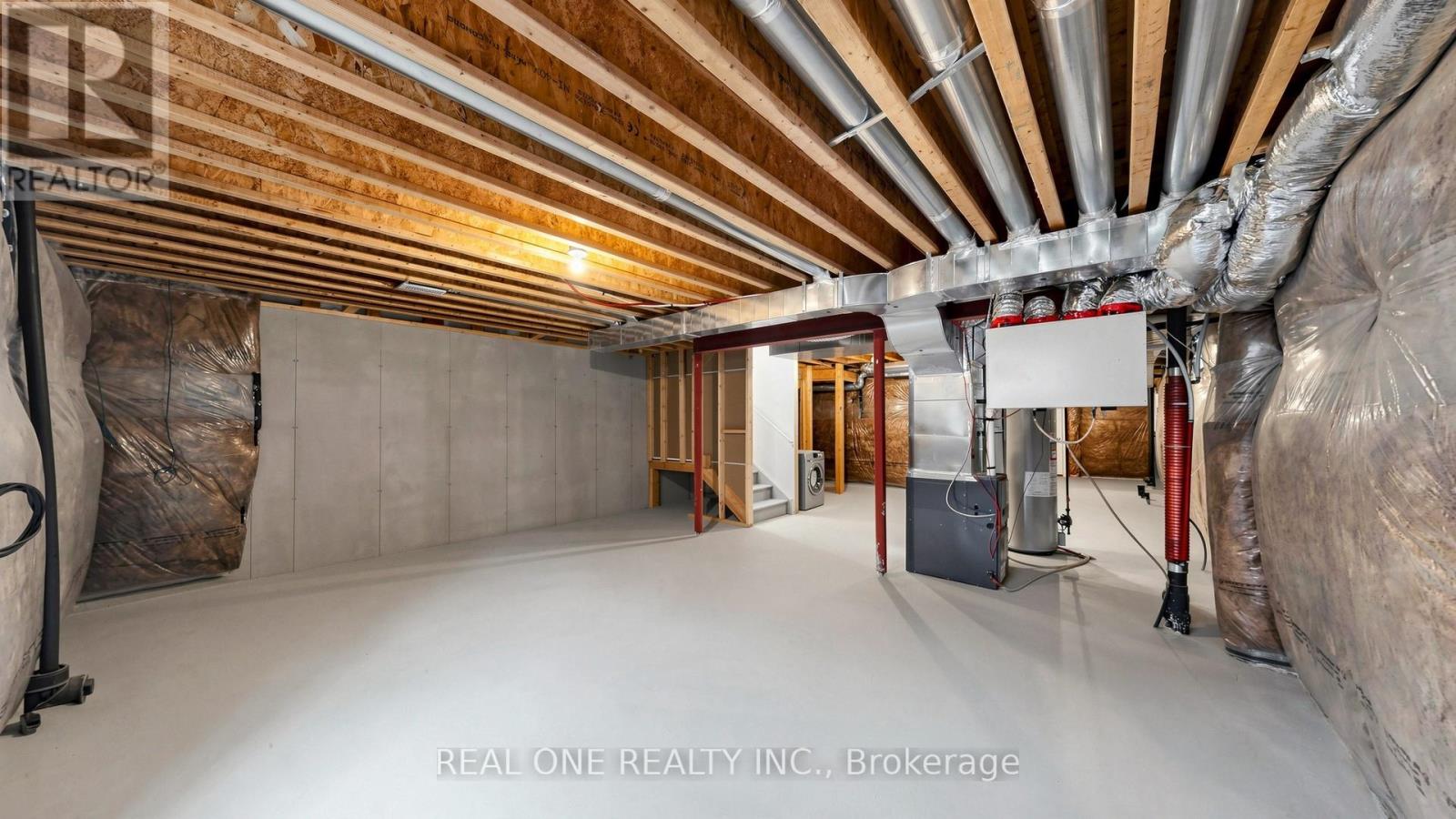 488 GEORGE RYAN AVENUE - 46