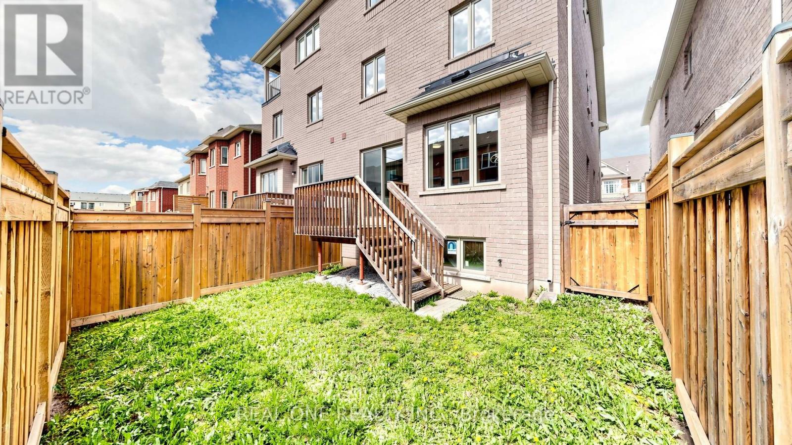 488 GEORGE RYAN AVENUE - 49