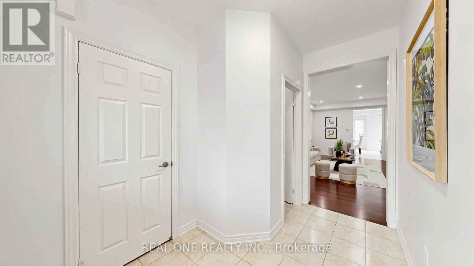 488 GEORGE RYAN AVENUE - 5