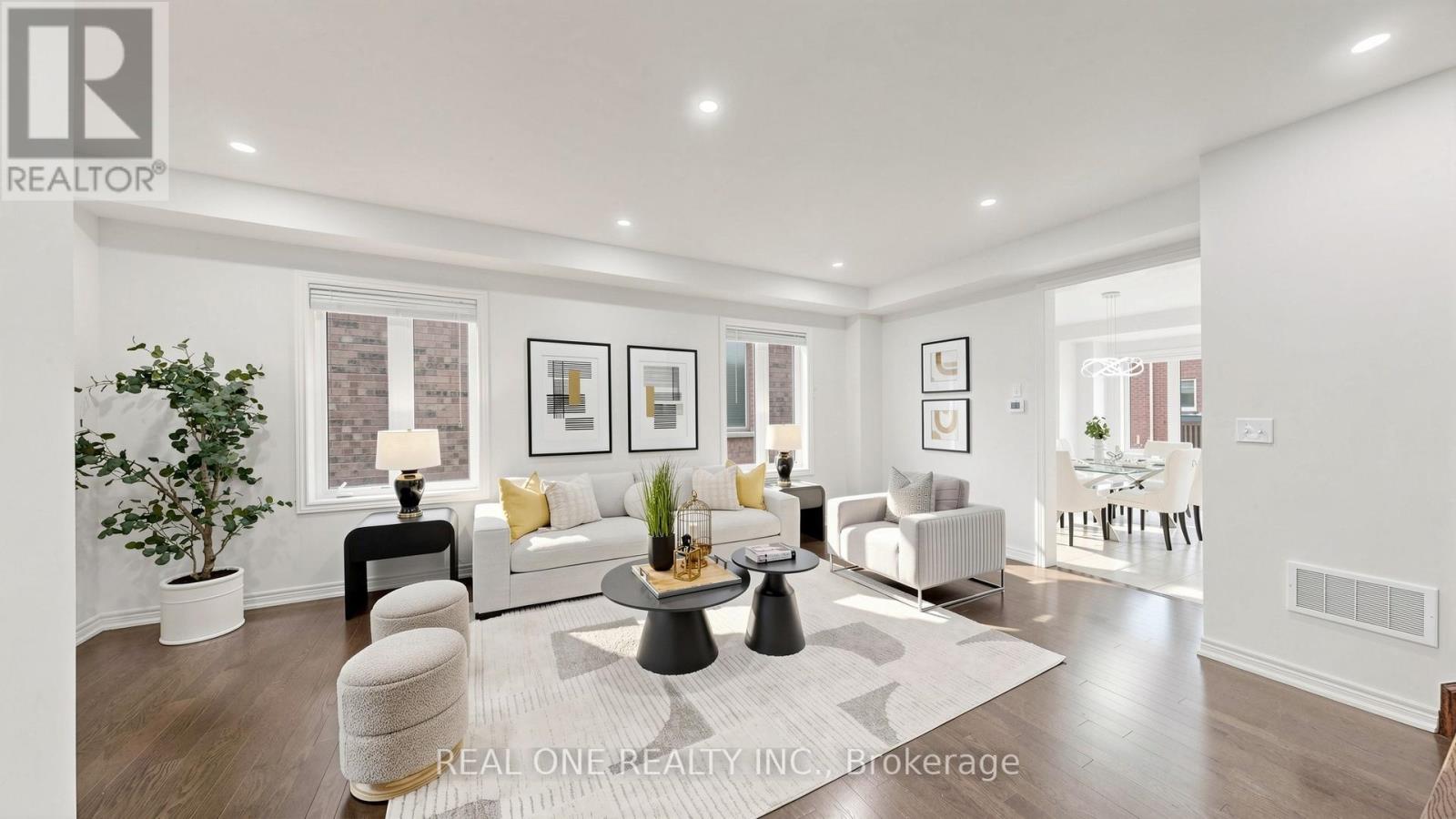 488 GEORGE RYAN AVENUE - 8