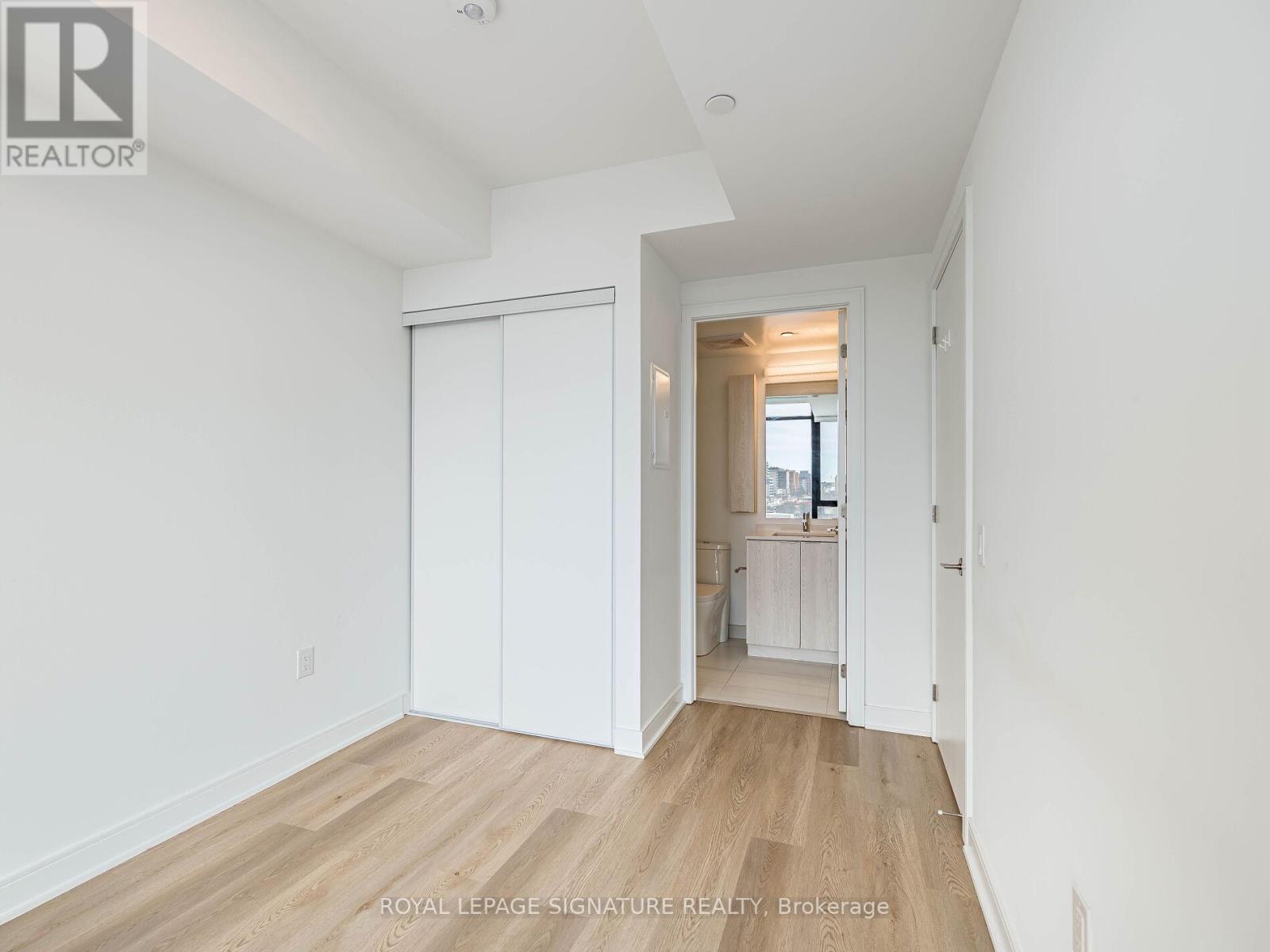 #622 86 DUNDAS STREET E - 27