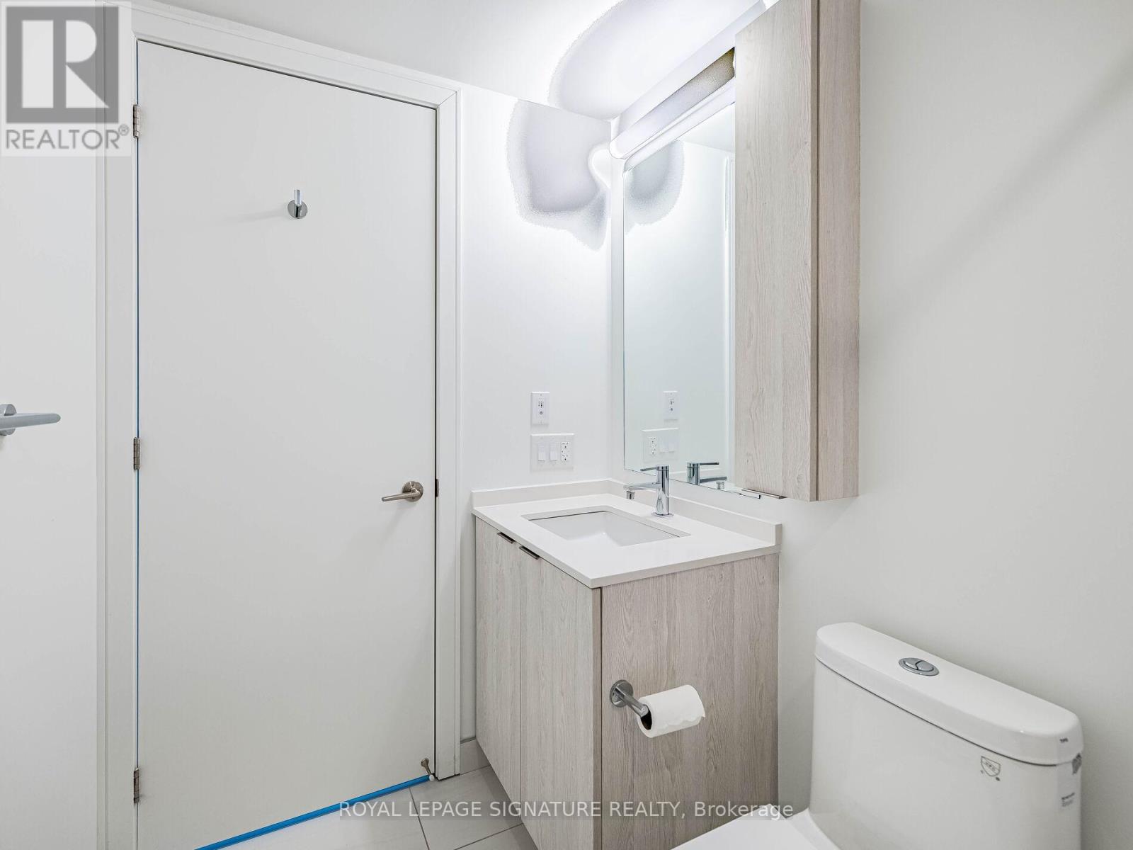 #622 86 DUNDAS STREET E - 32
