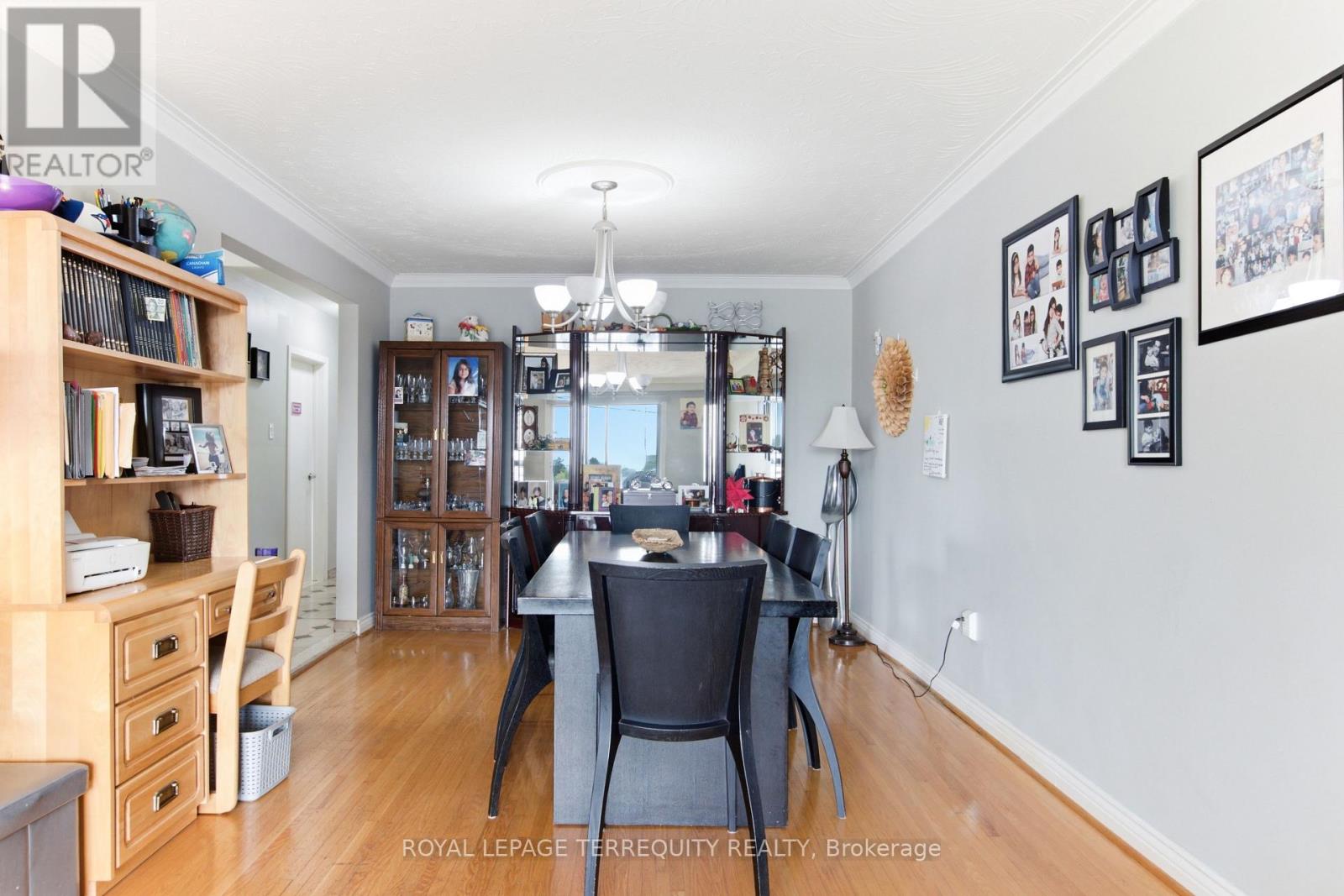 21 BUCKLAND ROAD - 10