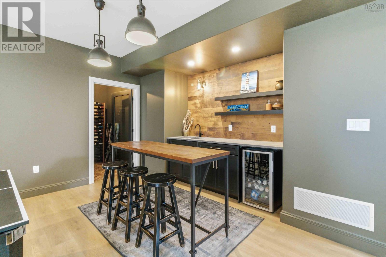 410 Heddas Way - 32
