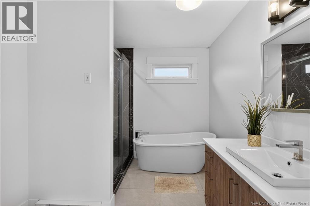 51 Renoir Street - 24