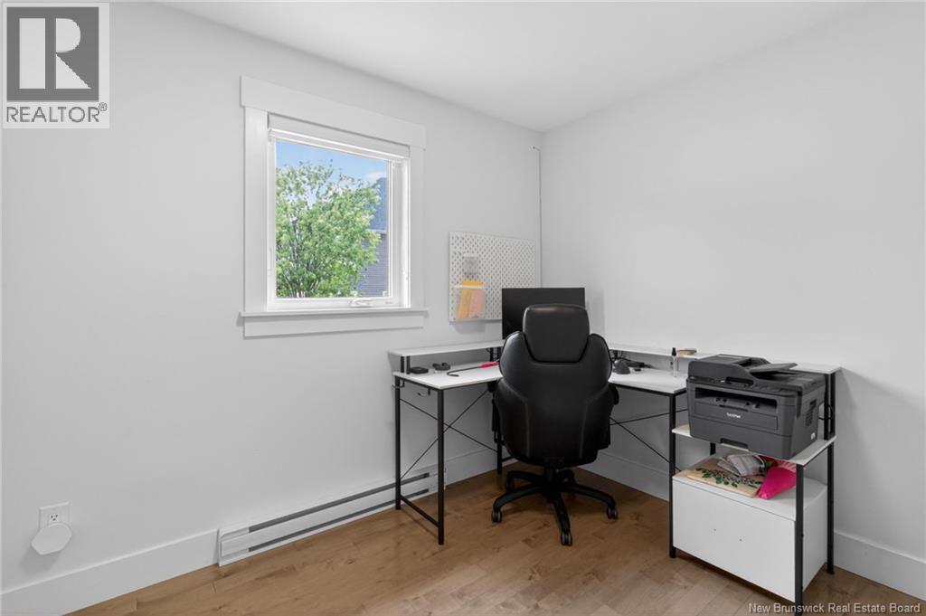 51 Renoir Street - 18