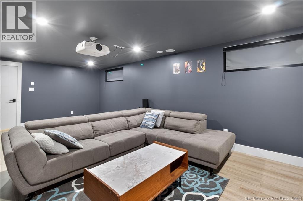 51 Renoir Street - 44