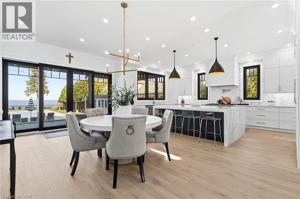 7 CAMPVIEW Road - 21