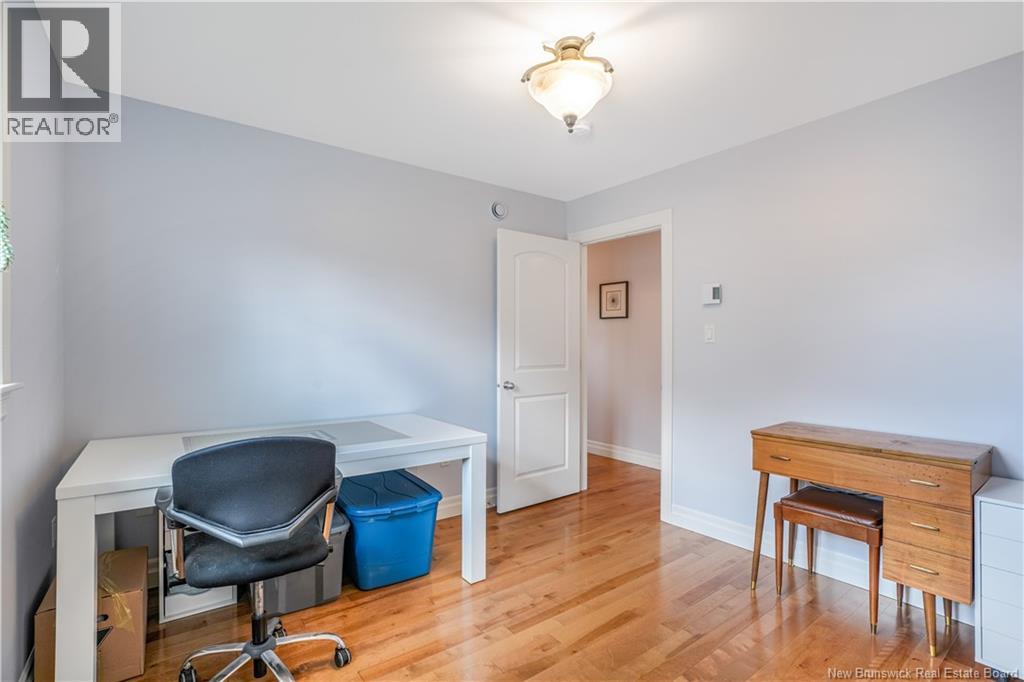 142 Sprucewood Drive - 28