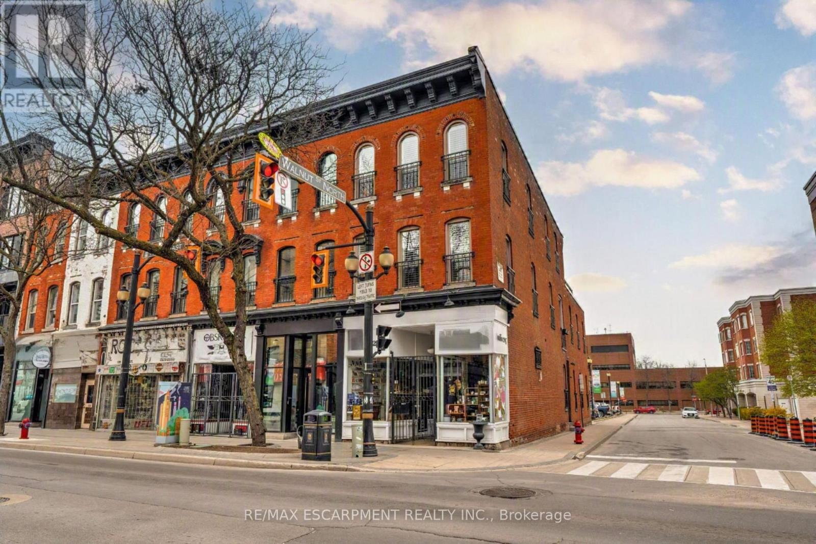 Photo of 205 KING Street