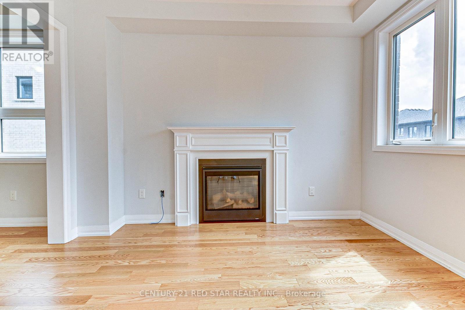 734 KHALSA DRIVE - 13