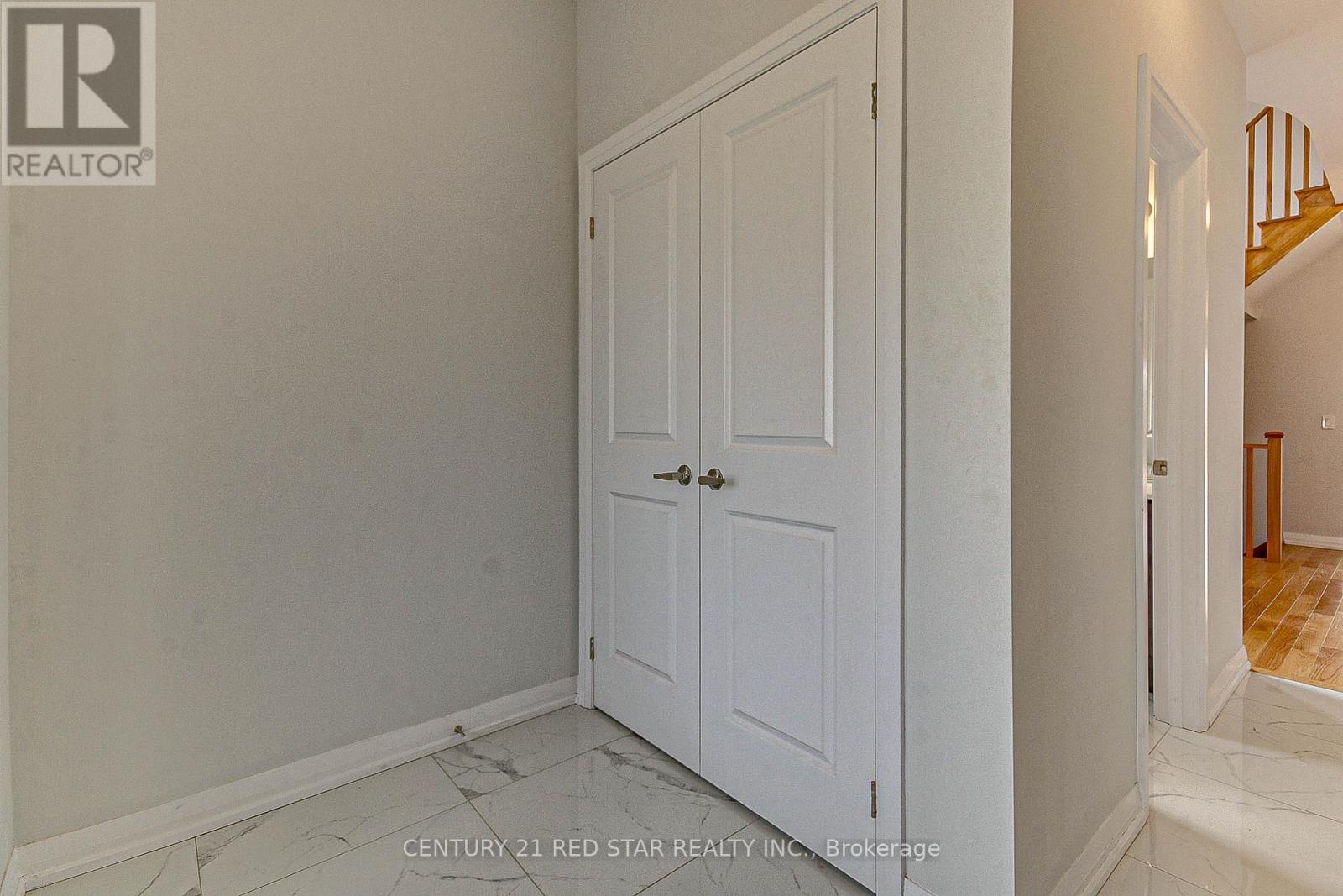 734 KHALSA DRIVE - 4