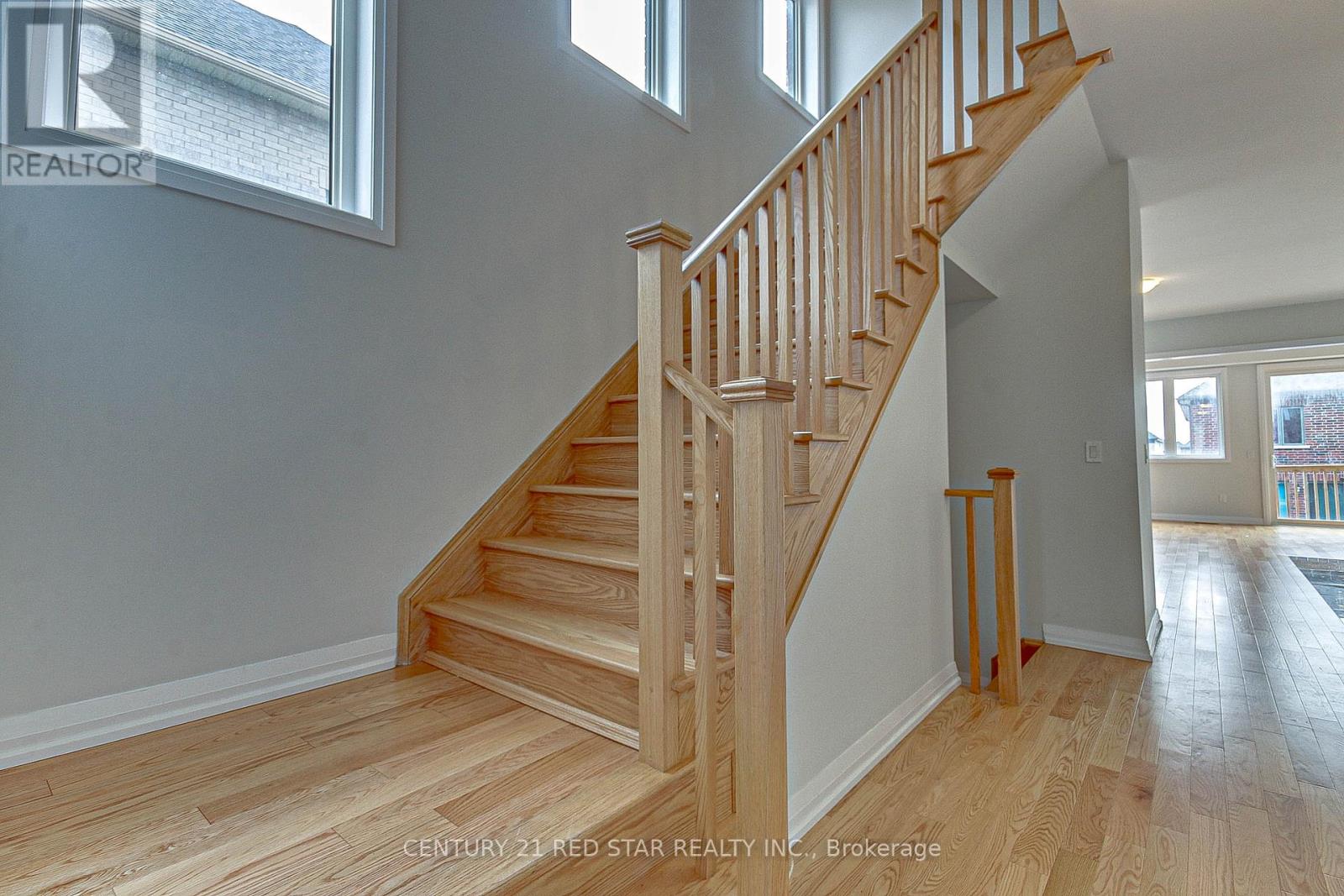 734 KHALSA DRIVE - 6