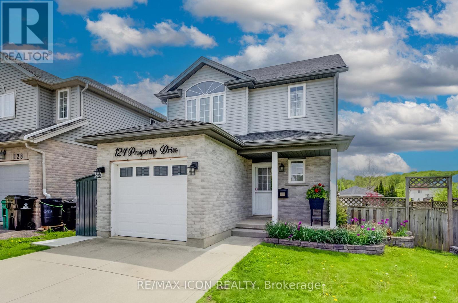 124 PROSPERITY DRIVE - 1