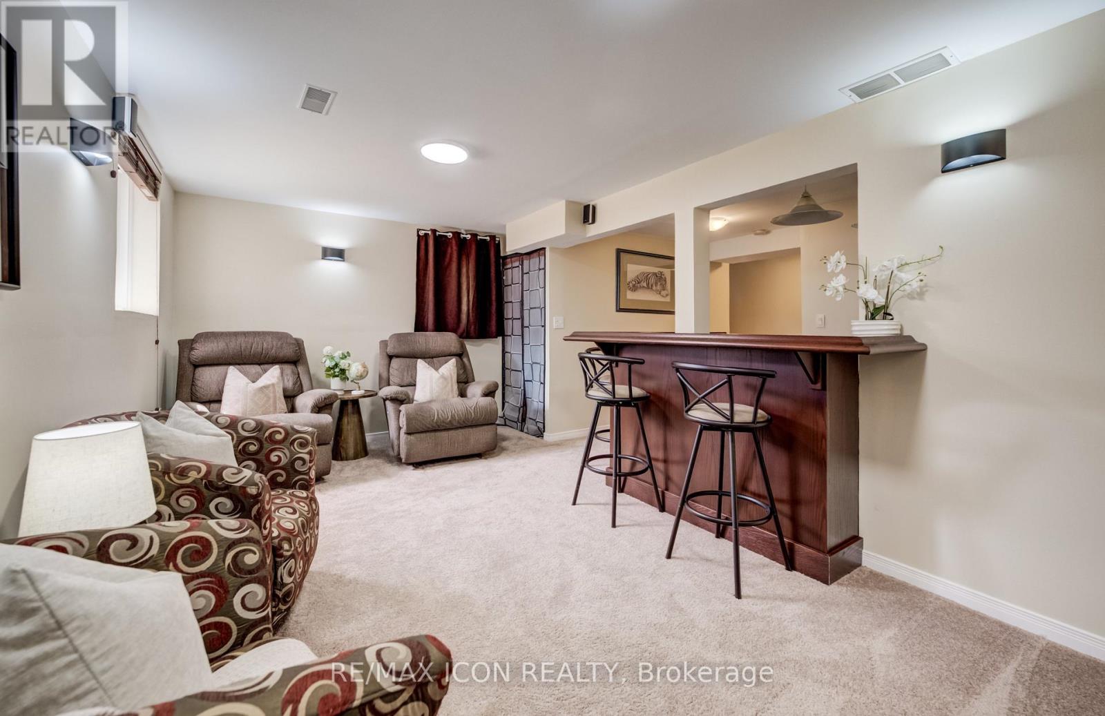 124 PROSPERITY DRIVE - 29